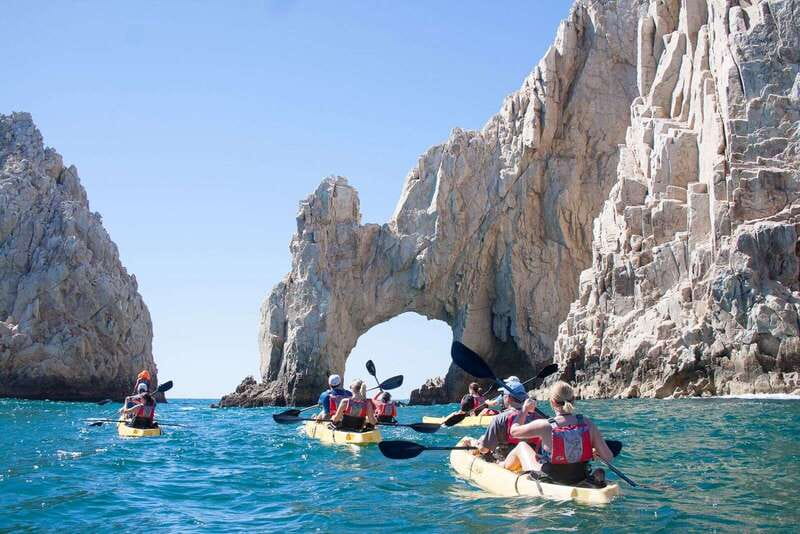 Los Cabos: Private Kayaking and Snorkeling Tour at the Arch - Reaching the Arch of Los Cabos