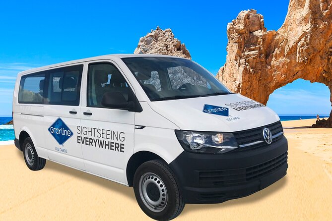 Los Cabos Shuttle Airport Roundtrip Transfers - The airport meeting process at SJD