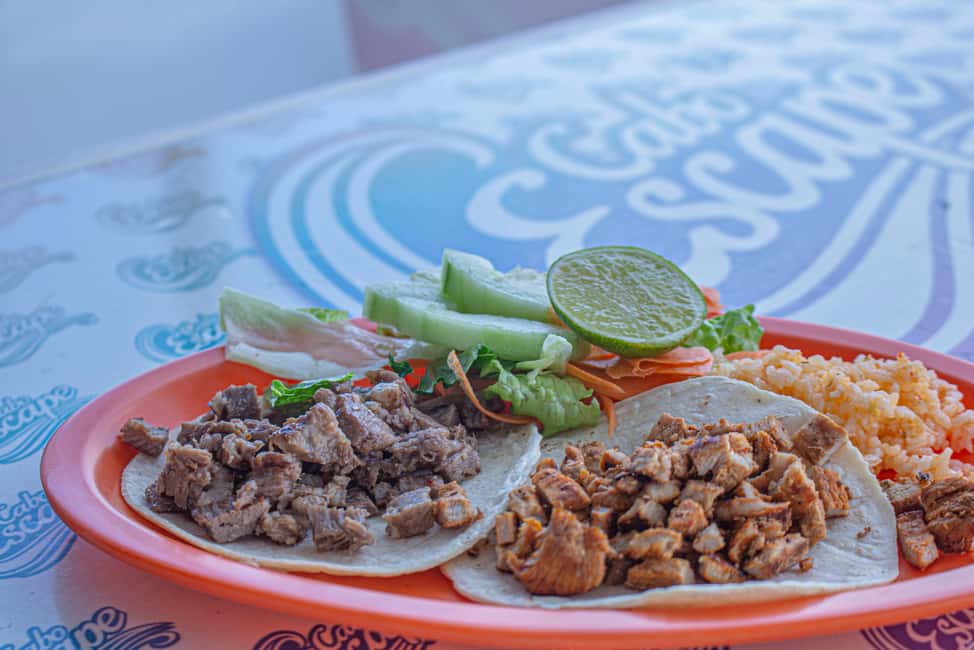 Los Cabos: Snorkeling Cruise with Lunch - Grilled lunch and the open bar