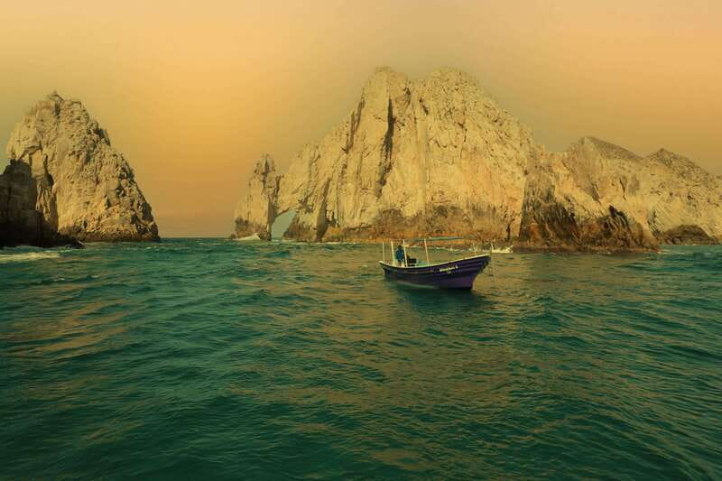 Los Cabos: Sunset Boat Tour to the Arch and Sea Lions - Setting out from the Terminal of Cabo