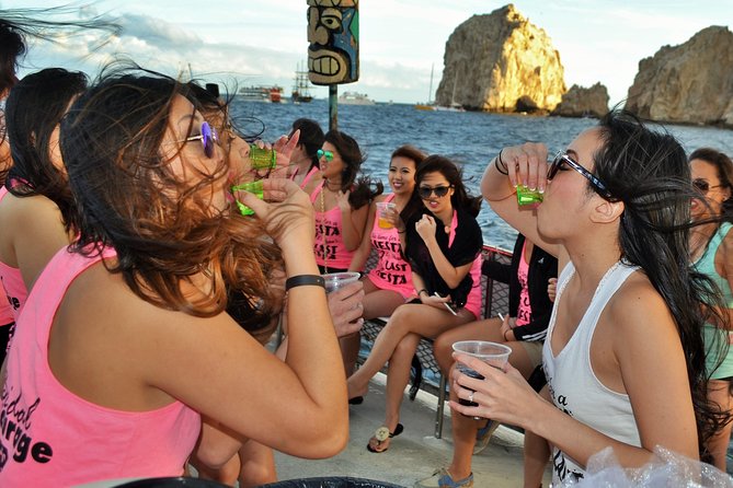 Los Cabos Sunset Booze Cruise - Who will enjoy this Cabo boat ride