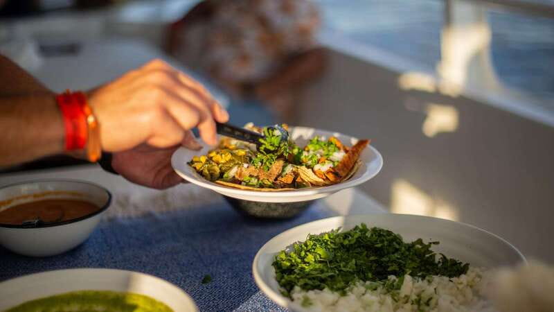 Los Cabos: Sunset Dinner Cruise with Transportation - What the service is really like