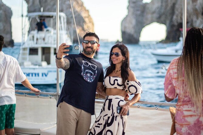 Los Cabos Sunset Party Cruise - A Cabo sunset with a party attached