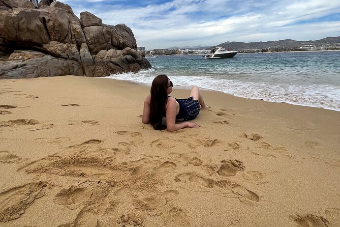 Lovers Beach and El Arco Boat Trip - Weather, waves, and what to pack