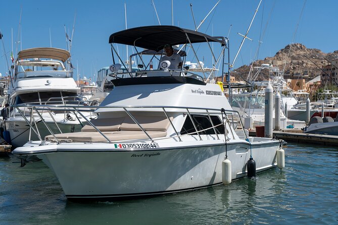 Luxury Private Yacht Charter in Cabo San Lucas Mexico - What the yacht provides onboard
