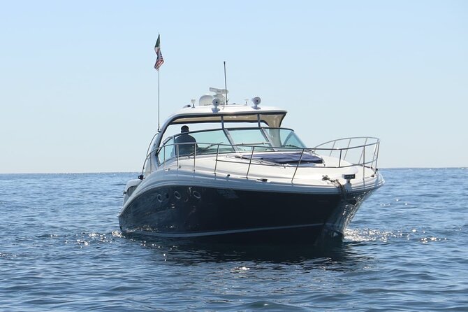 Luxury Yacht Tour in Los Cabos 45FT SeaRay Sundancer - A private SeaRay cruise with Cabo’s best scenery in two hours