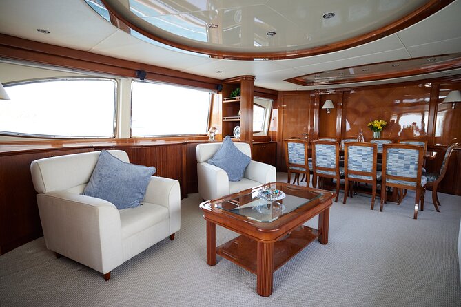 Number Juan 100ft Yacht Azimut Rental - Planning the menu with Chef Saul