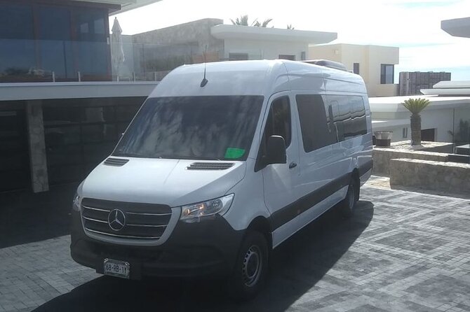 One Way Airport Transfer from SJD-Hotel or Hotel-SJD San Jose del Cabo area - What you receive for $115 per group