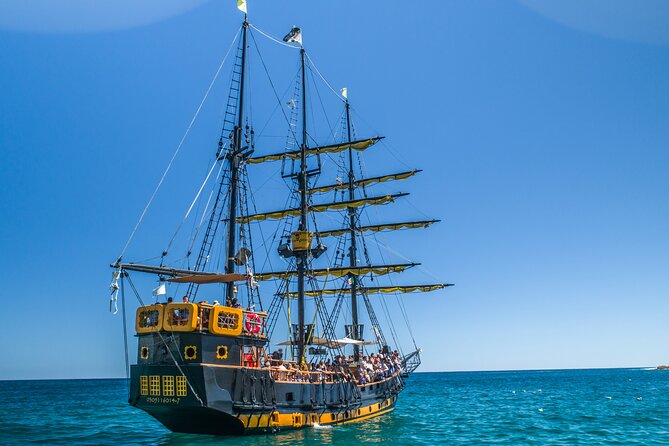 Pirate Ship Snorkel and Lunch Cruise in Los Cabos - What the entertainment is really like