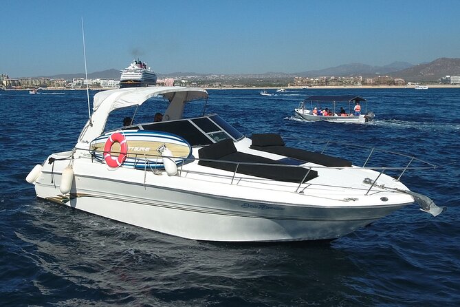 Private 3hr Yacht Cruise in Cabo San Lucas all included - A private Cabo cruise built around your group