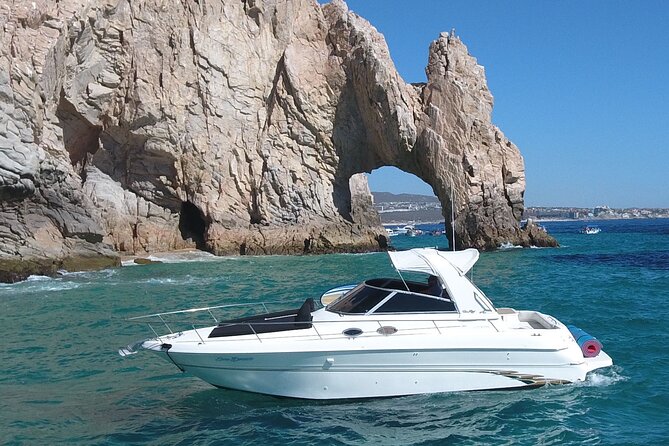 Private 3hr Yacht Cruise in Cabo San Lucas all included - El Arco delivers the classic Cabo view