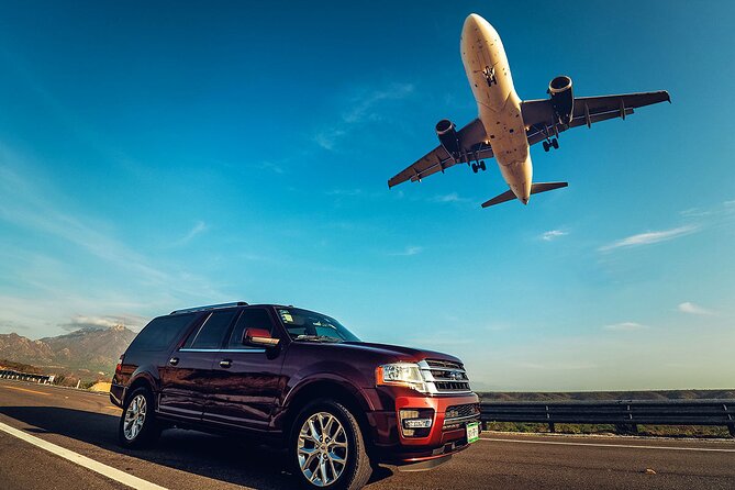 Private Airport Transfer to Cabo Zone 3 - Flight monitoring takes pressure off arrival day