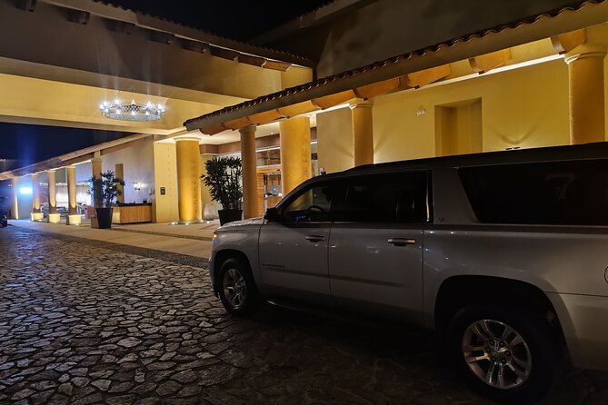 Private Airport Trip to Cabo San Lucas Hotels RT - Small details that can make the ride easier