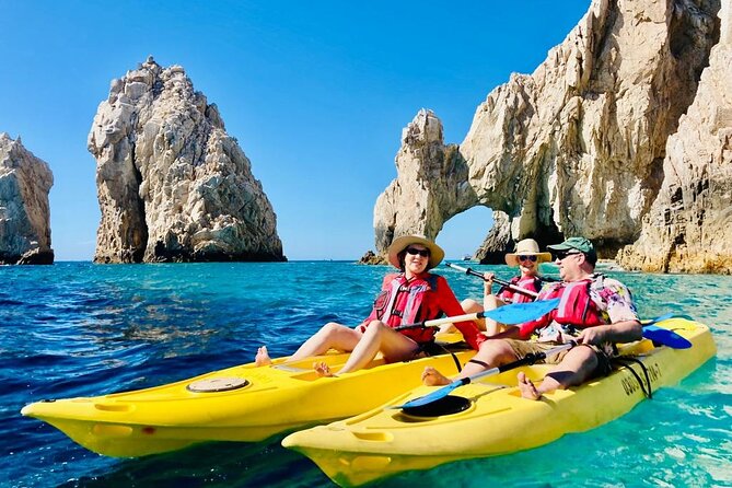 Private Los Cabos Arch & Playa del Amor tour by Glass bottom kayak - Why this kayak trip is different from a standard Cabo boat ride