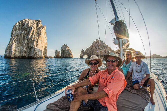Private Luxury 42ft Sailing with Snorkeling in Los Cabos - What the meeting point and timing mean