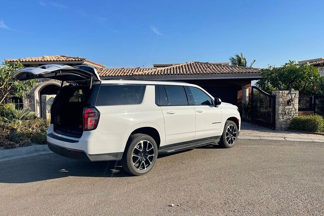 Private one-way trip from the airport to all hotels in Los Cabos - The reliability problem is not a small one