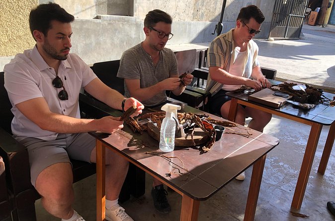 Private Puro Cigar Creation Workshop in Los Cabos - Why this small craft class is worth your time