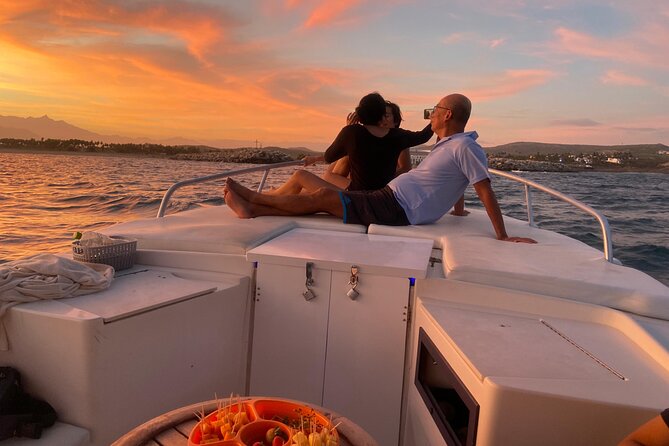 Private Sunset Cruise in San Jose del Cabo Appetizers,open bar - Two hours on the calm Sea of Cortez