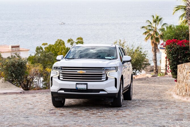 Private SUV Round-Trip from Airport to Hotels in the Corridor - The route to your Corridor hotel
