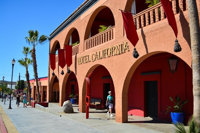Private Todos Santos Jeep - A full hour at Cerritos Beach