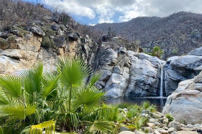 Private Tour to Hot Springs and Waterfall in Santiago - Key points at a glance