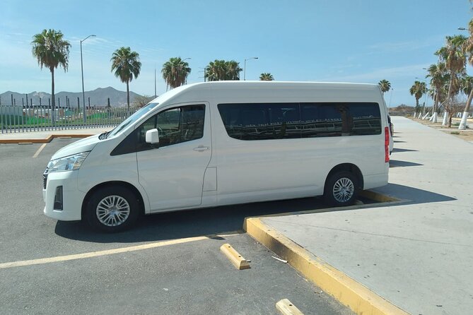 Private Trip From Airport to Tourist Corridor Round Trip - Finding umbrella 10 after you land