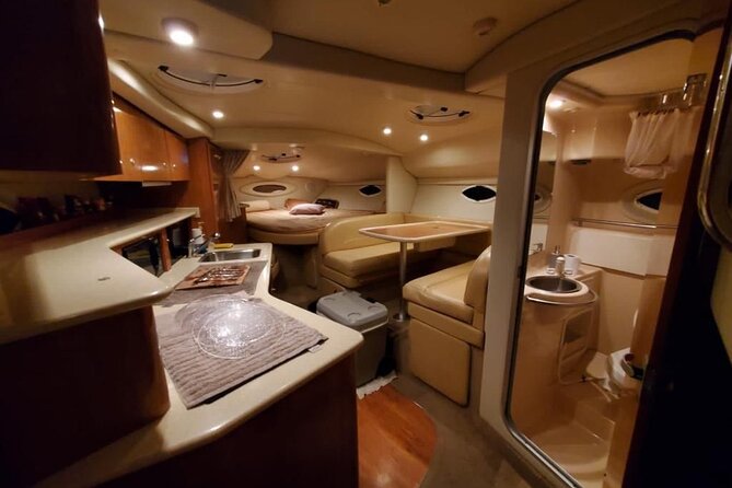 Private yacht rental for 2 hours - The yacht, crew, and private setting