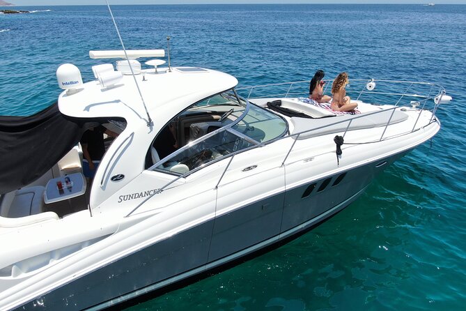 Private Yacht Sea Ray all-inclusive charter in Cabo - El Arco: Cabo’s Essential First Look