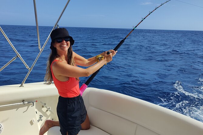 Private Yacht Ultimate Fishing and Snorkeling Adventure - 6 Hours - A private Cabo boat day with room to choose