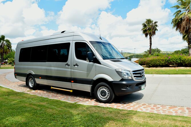 Roundtrip Private Airport Transportation - Departure day is where timing matters most