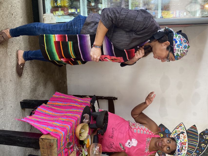 San José del Cabo:Cooking Class +Margaritas & Mezcal tasting - Why the private group format changes the experience