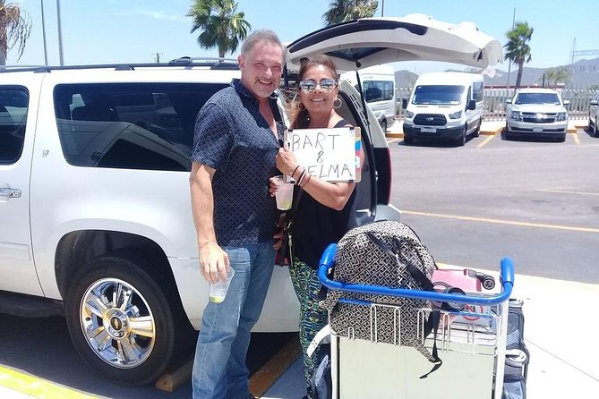 services transportation, airport transportation in los cabos, Private shuttles - Finding your driver with less airport stress