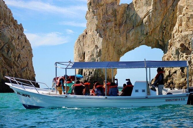 Shared walks to the arch of Cape San Lucas - Key points to know before you book