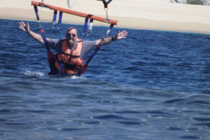 Single or Double Parasailing in Cabo with Views of The Arch - The crew, equipment, and sense of safety