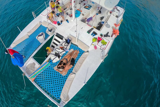 Snorkel Cruise in Los Cabos - The Return Ride: Music, Dancing, and Different Energy Levels