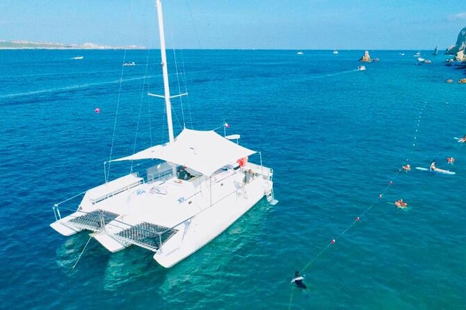 Snorkel Tour in private Trimarán in Los Cabos - Cabo’s famous first view: El Arco de Cabo San Lucas