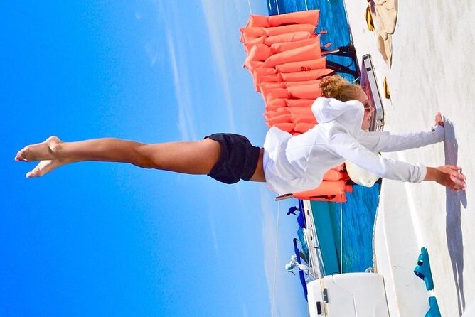 Snorkeling Catamaran Tour at Santa Maria Bay - Lunch, chips, guacamole, and the open bar