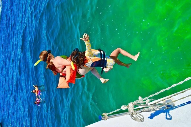 Snorkeling Catamaran Tour at Santa Maria Bay - What sea conditions can change
