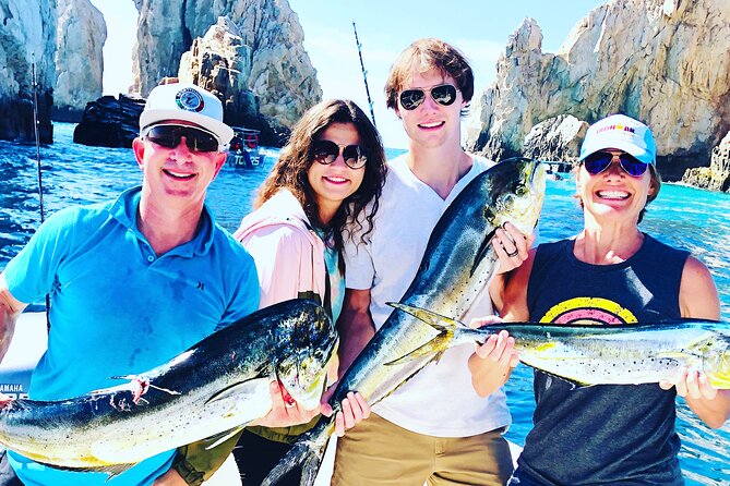Sportfishing Charters in Cabo San Lucas with Kellyfish Cabo Sportfishing - Cruising past El Arco de Cabo San Lucas