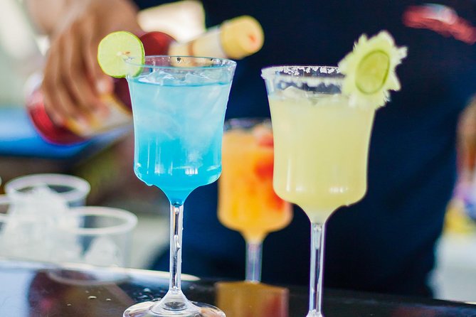 Sunset Dinner Cruise in Cabo San Lucas - Who will enjoy this Cabo evening most?