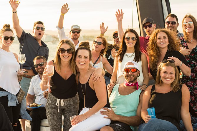Sunset Fajitas Cruise in Los Cabos - Crowds, seating, and comfort