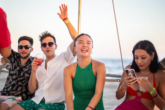 Sunset Sail Party Cruise on the Pez Gato - A sunset party with Cabo’s best views
