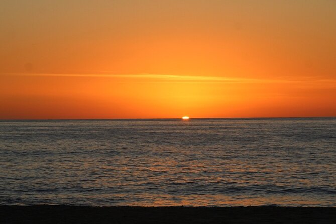 Sunset Whale Cruise in Cabo San Lucas - Why the small group size matters