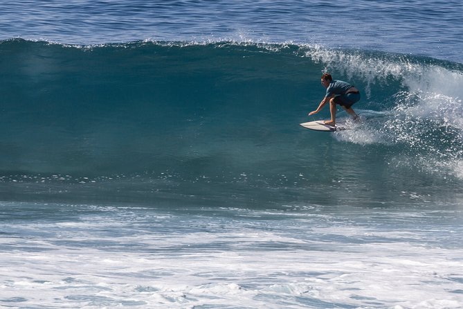 Surf Expeditions (Half day) - Instruction for first-timers and stronger surfers