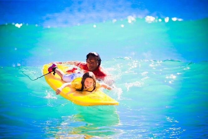 Surf Lessons in CABO with Mexico Surf Champ! - Why the private format improves the value