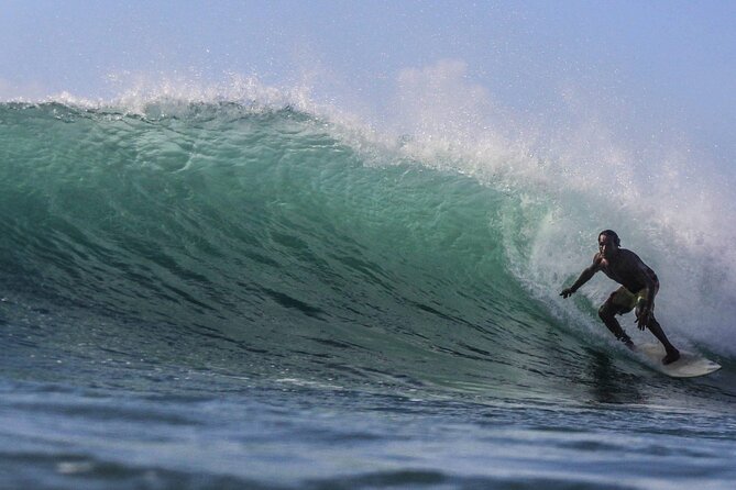 Surf Lessons in CABO with Mexico Surf Champ! - After-surf options near the meeting point