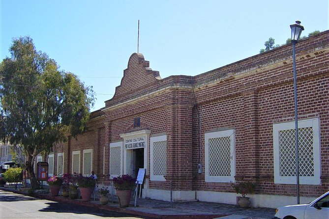 Todos Santos Private 6 hrs 1-08 paxs - Hotel California, candy, and the old mission