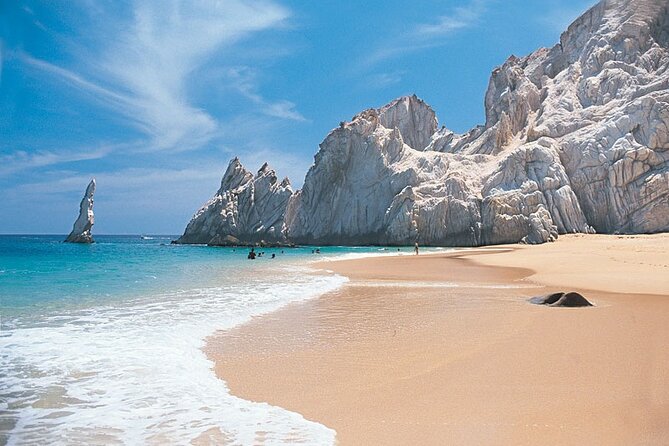 Tour to The Arch and Lover's Beach (optional) from Cabo - Weather, waves, and the beach decision