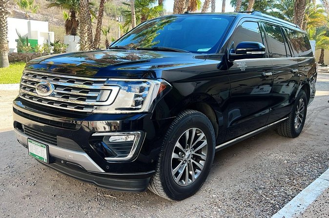 Transportation from SJD Airport to Hotels in Cabo San Lucas - The 40-minute ride to your Cabo address