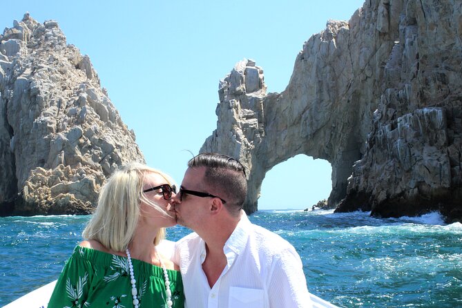 Whale Watching Tour in Glass Bottom Boat (VisitA Cabo) - What the two-hour format really means